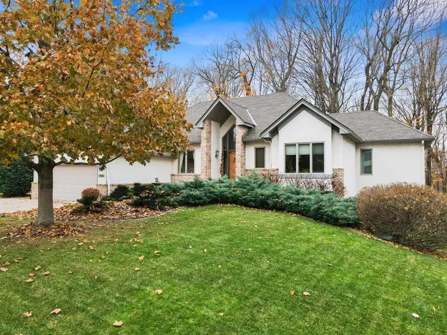 $725,000 | 7945 Ranchview Lane North, Maple Grove, MN 55311