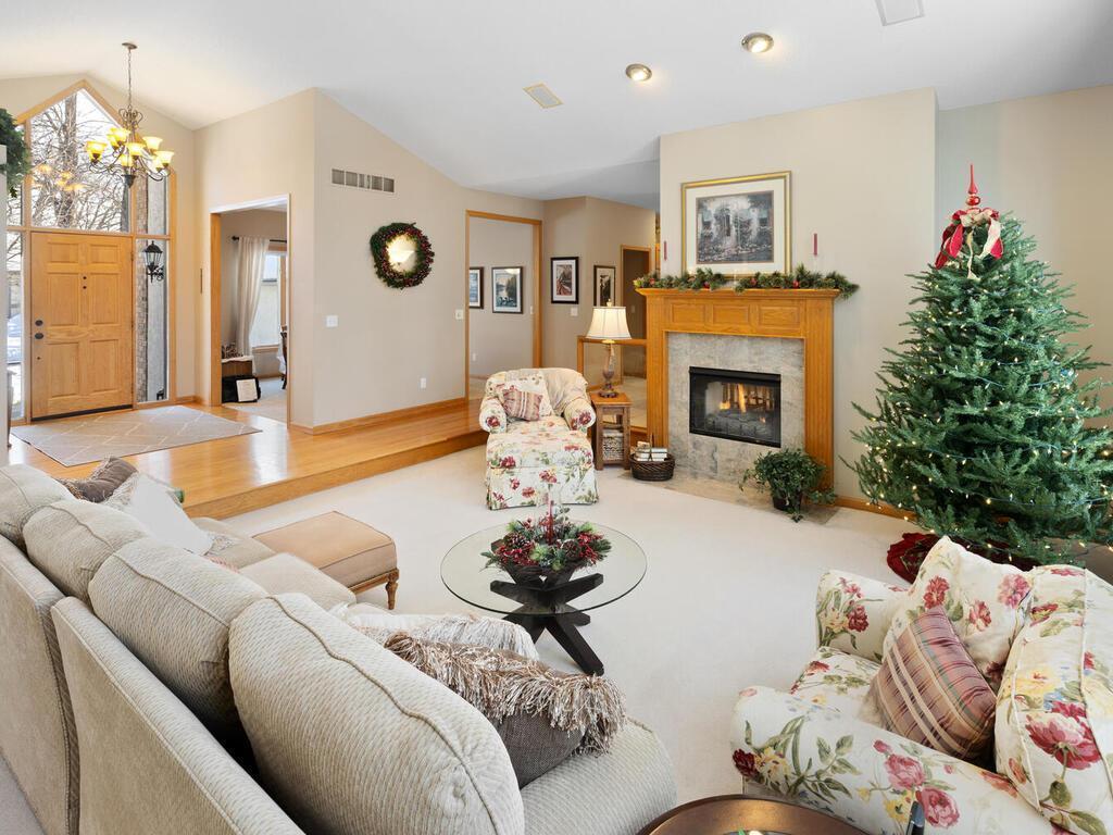 7945 Ranchview Lane North Maple Grove, MN 55311 - Photo 6 of 52