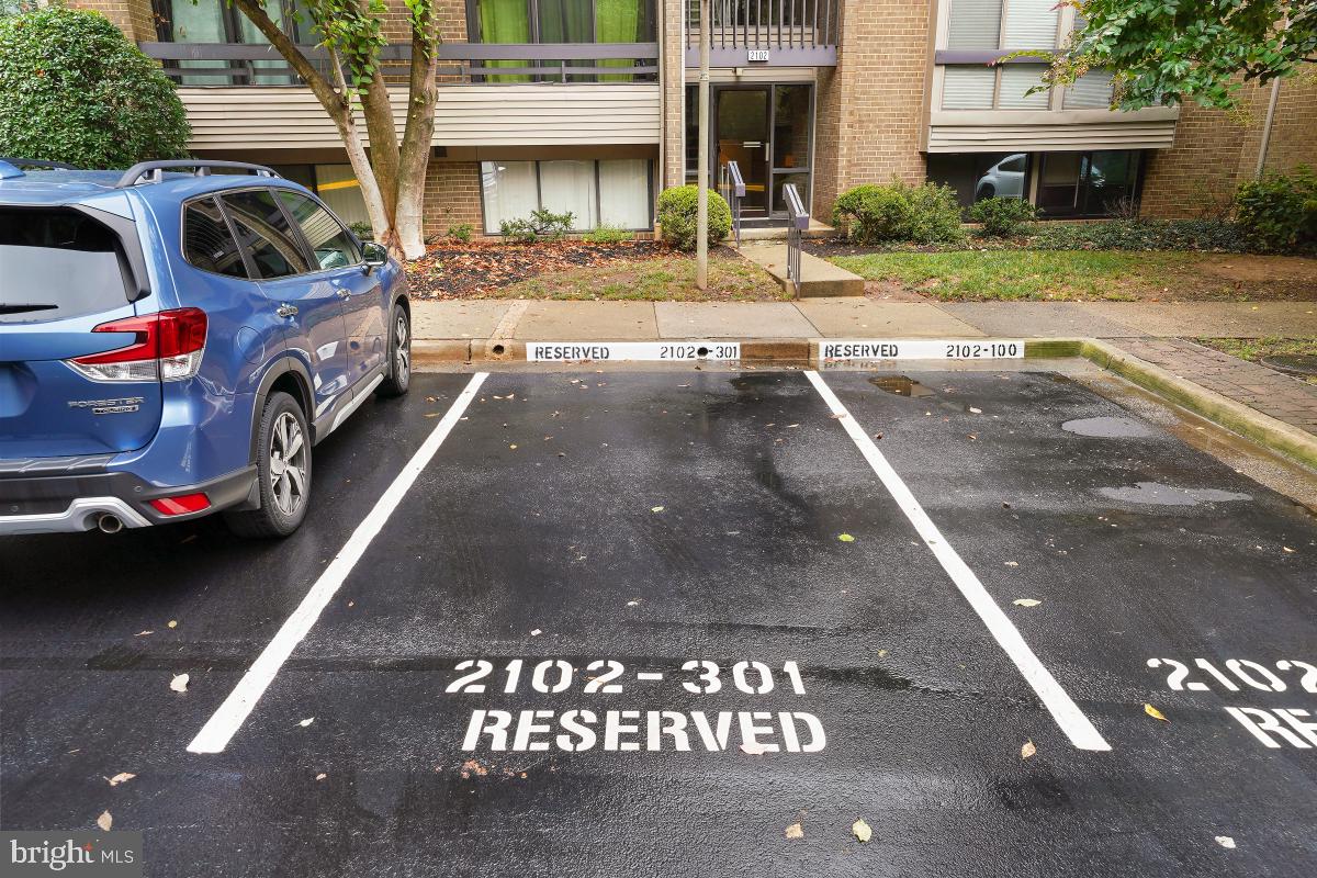 2102 Green Watch Way, Unit 301 Reston, VA 20191 - Photo 31 of 32 a view of street