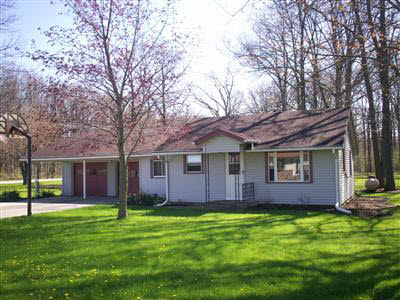13023 Fisher Road Fort Wayne, IN 46818 - Photo 1 of 8