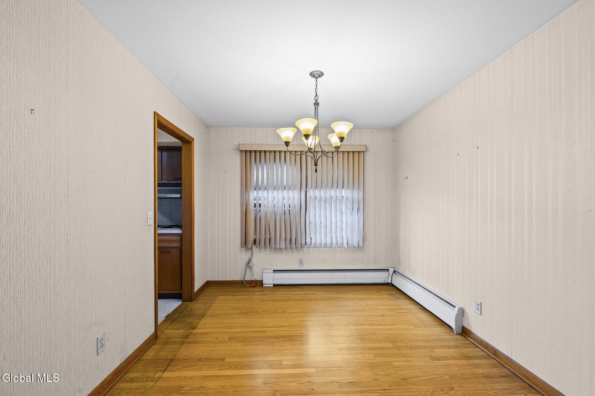 27 Eva Street Colonie, NY 12110 - Photo 12 of 32 26-web-or-mls-27-eva-st