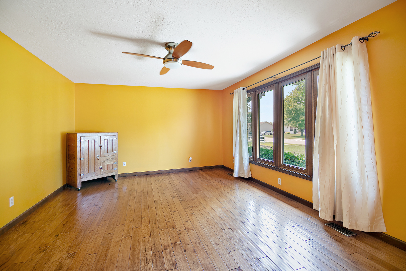 630 Willow Road Manteno, IL 60950 - Photo 3 of 21 Gallery Image 3