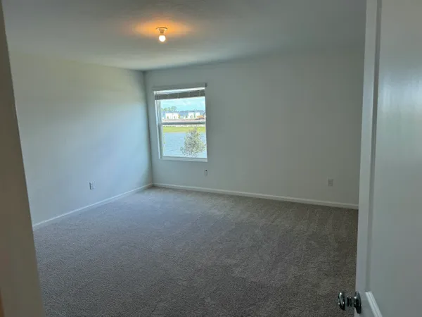 $3,000 | 10856 Northwest Everbreeze Drive, Port St. Lucie, FL 34987