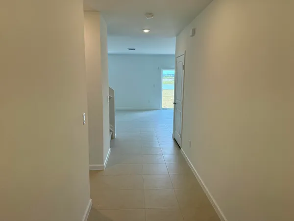 $3,000 | 10856 Northwest Everbreeze Drive, Port St. Lucie, FL 34987