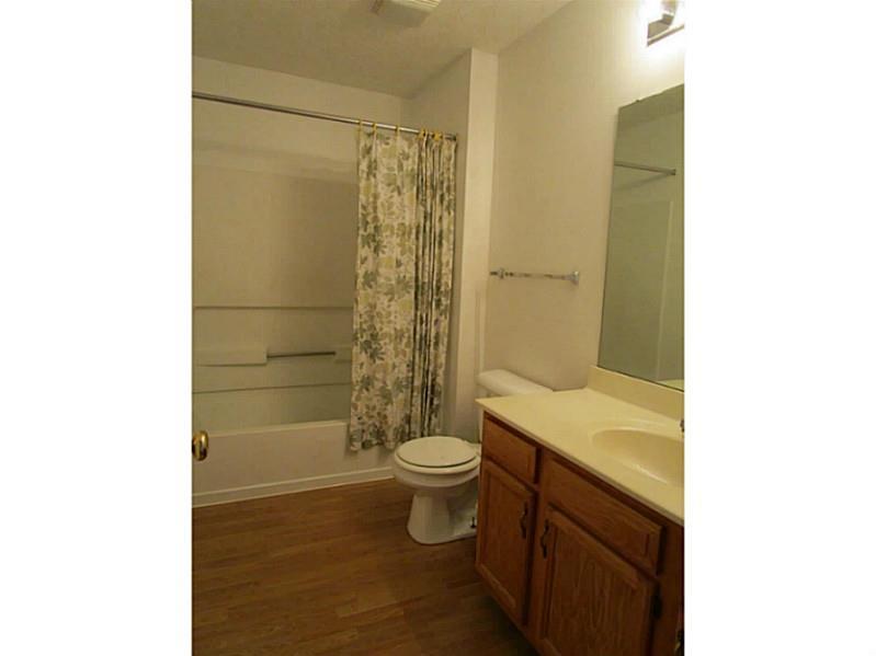 3538 Surry Ridge Way Dayton, OH 45424 - Photo 10 of 25 Gallery Image 10