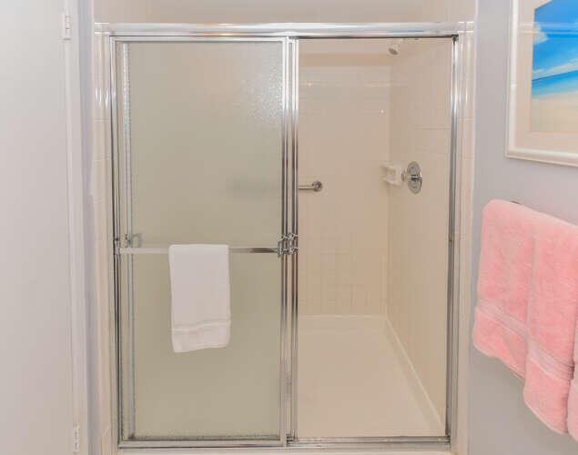 353 Highway 1, Unit F306 Jupiter, FL 33477 - Photo 33 of 43 a bathroom with a shower