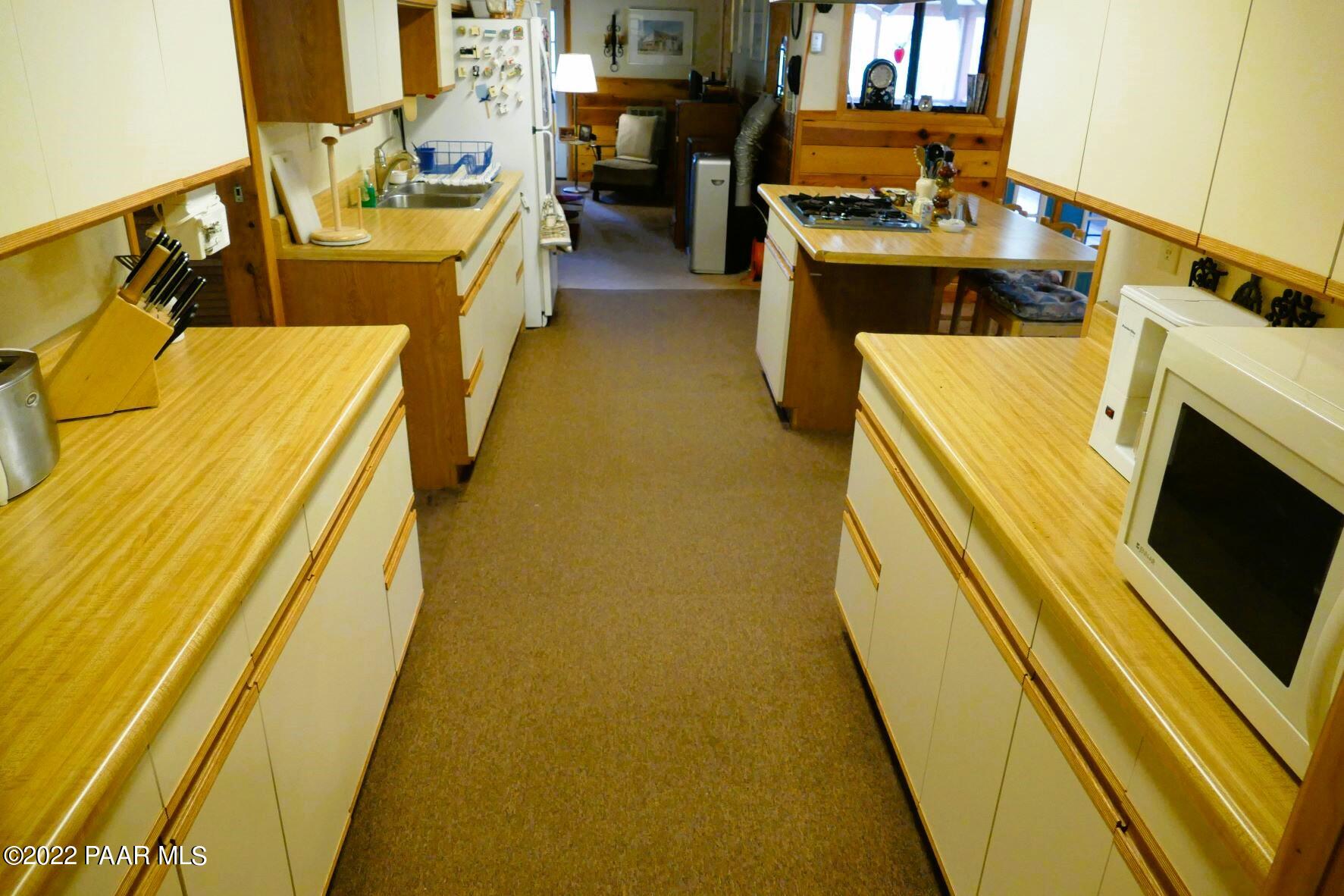 5970 Old Walker Road Prescott, AZ 86303 - Photo 13 of 46 Kitchen