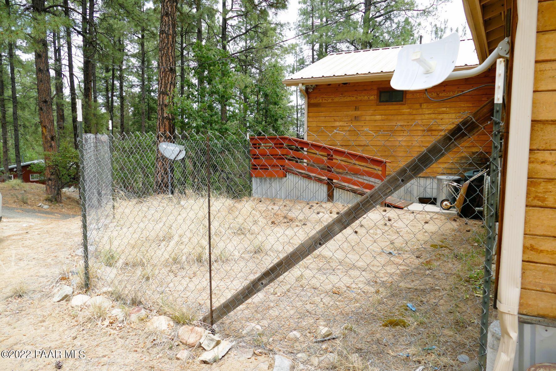 5970 Old Walker Road Prescott, AZ 86303 - Photo 41 of 46 DogRun1