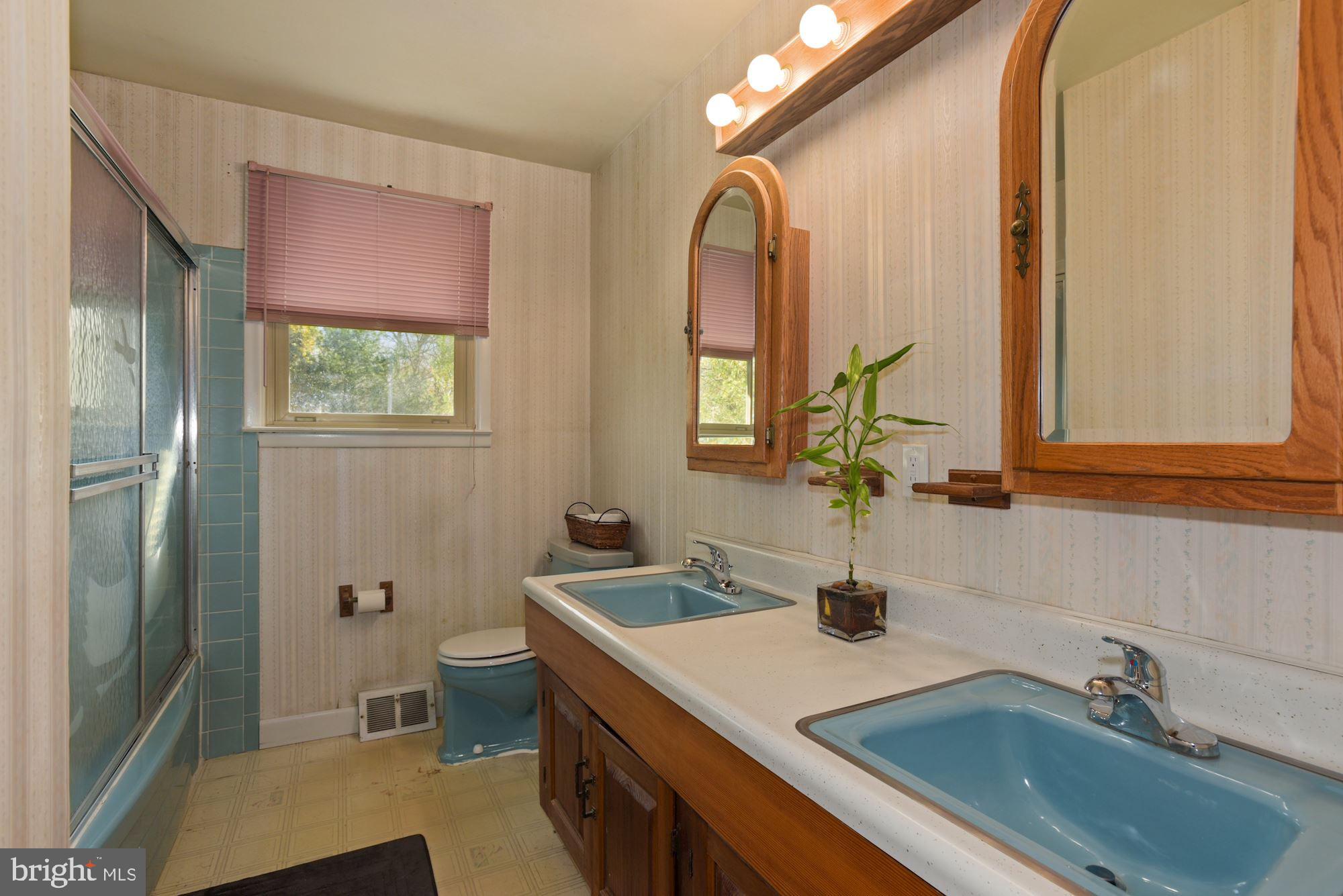 410 Howard Road Cherry Hill, NJ 08034 - Photo 18 of 29