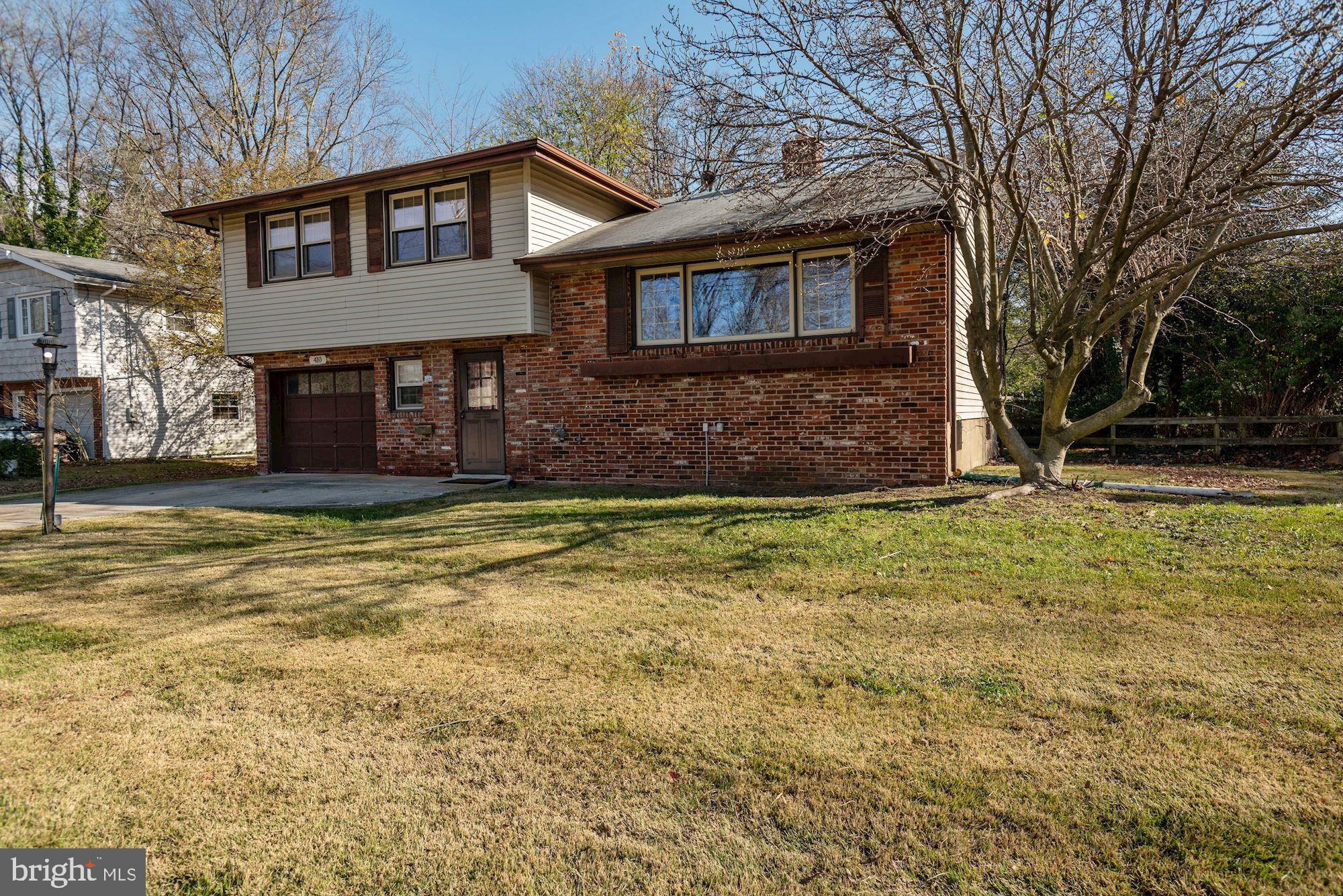 410 Howard Road Cherry Hill, NJ 08034 - Photo 3 of 29