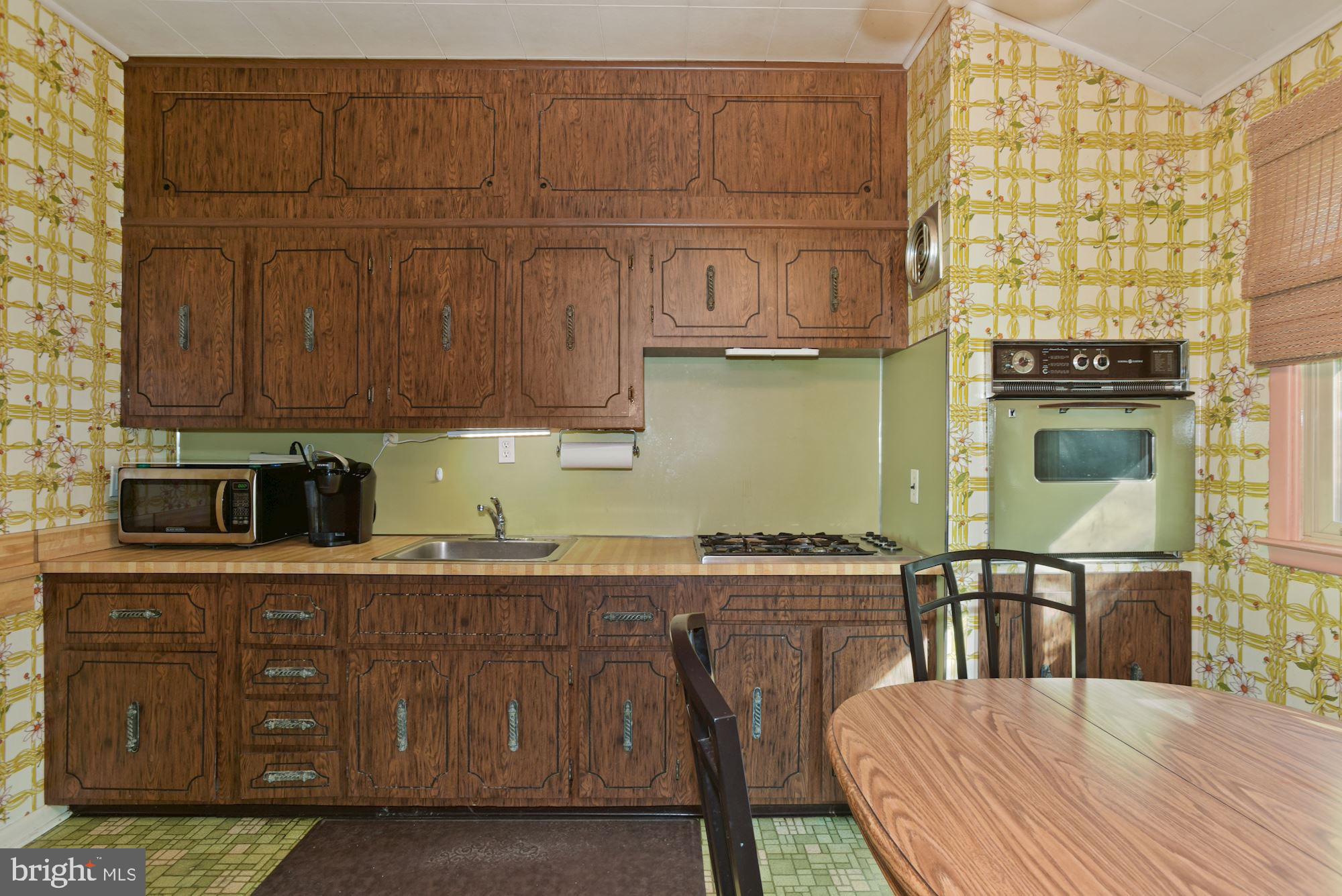 410 Howard Road Cherry Hill, NJ 08034 - Photo 9 of 29