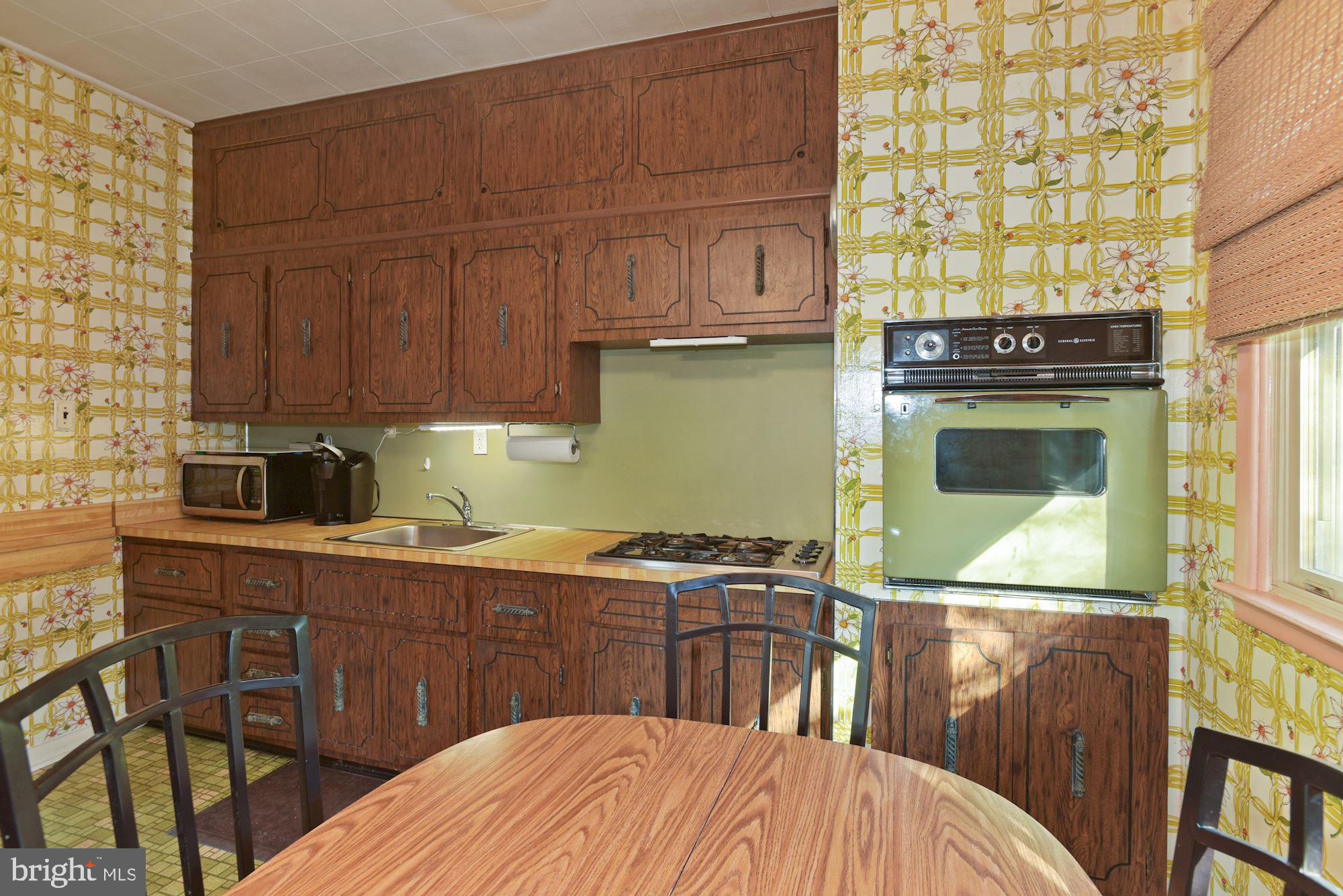 410 Howard Road Cherry Hill, NJ 08034 - Photo 10 of 29