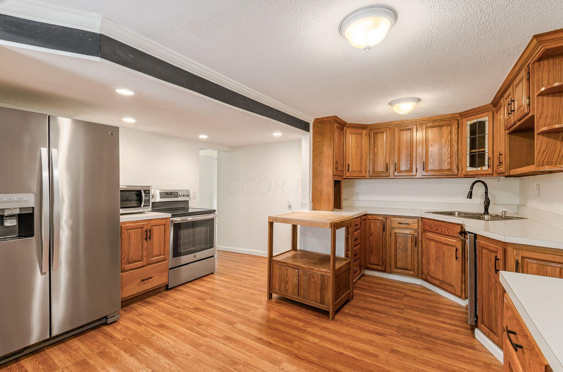 7157 Clark State Road, Unit 7 Blacklick, OH 43004 - Photo 11 of 33 014_Rd Blacklick OH 43004 USA