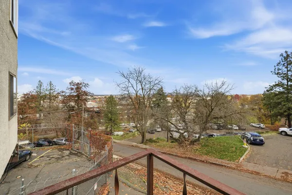 $199,900 | 214 West 6th Avenue, Unit 109, Spokane, WA 99204