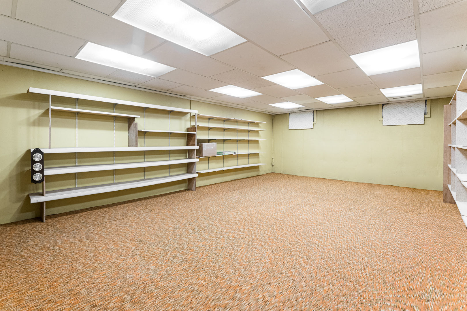 519 Normal Road DeKalb, IL 60115 - Photo 31 of 43 a view of an empty room with a window
