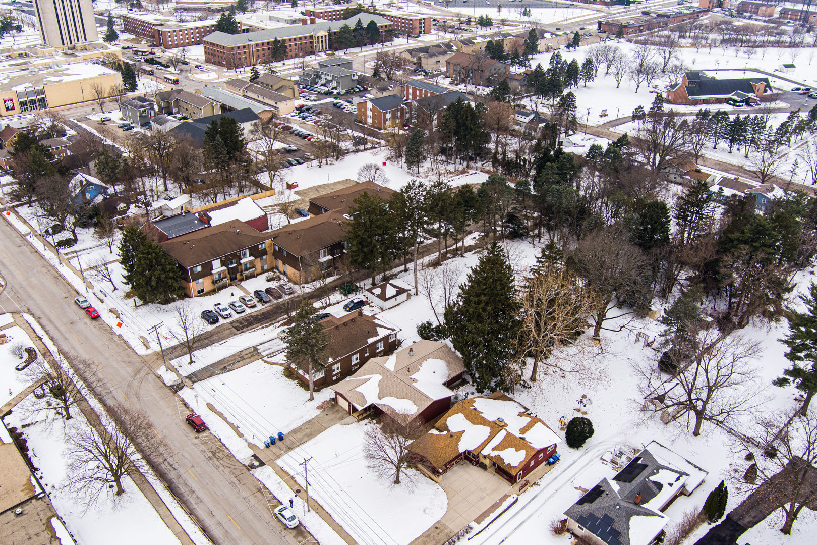 519 Normal Road DeKalb, IL 60115 - Photo 5 of 43