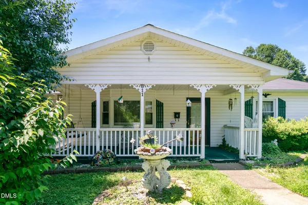 $150,000 | 811 Queens Street Northwest, Lenoir, NC 28645