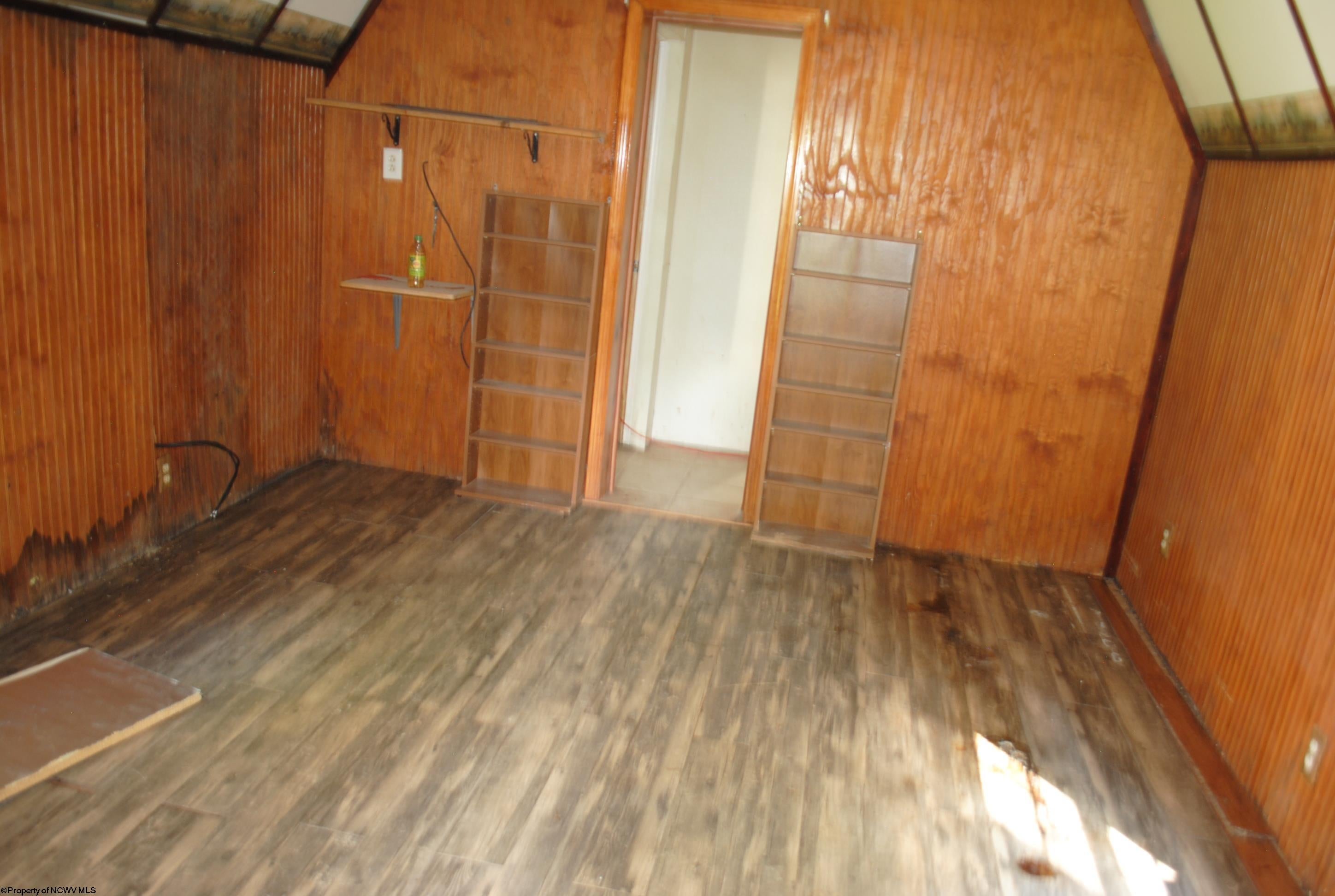 473 Bud Edge Road Moatsville, WV 26405 - Photo 6 of 27 Gallery Image 6