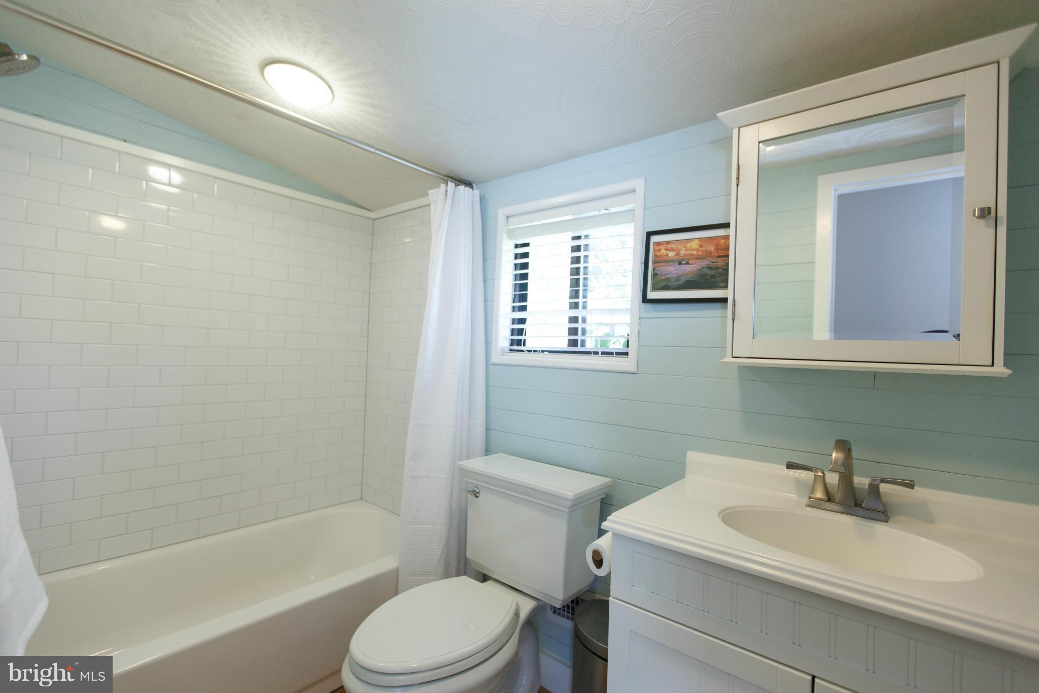 1415 Ellis Road Annapolis, MD 21403 - Photo 18 of 30 Bath (Master)