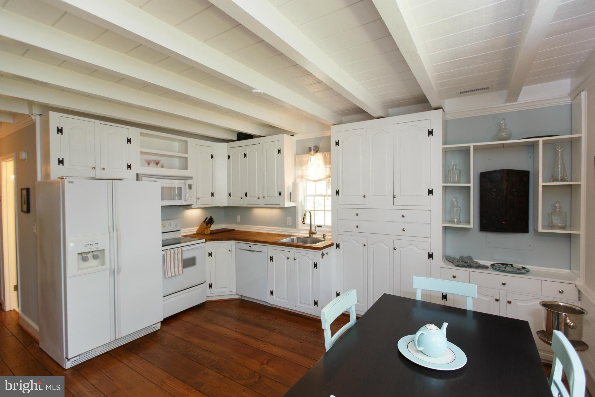 1415 Ellis Road Annapolis, MD 21403 - Photo 6 of 30 Kitchen
