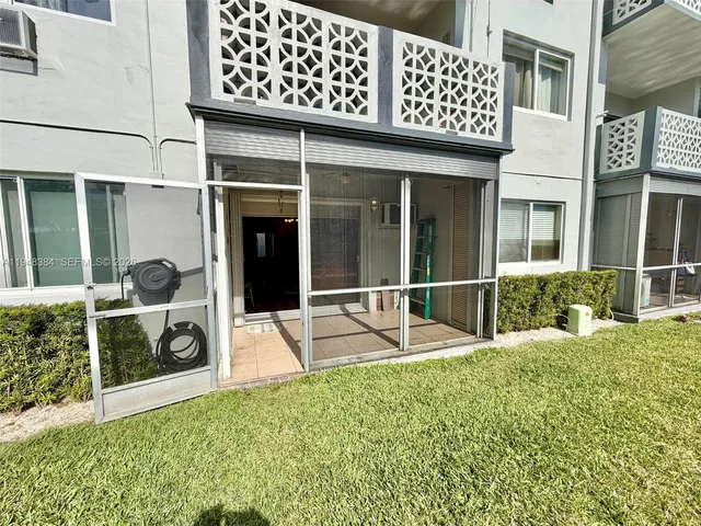 $1,750 | 13105 Ixora Court, Unit 116, North Miami, FL 33181