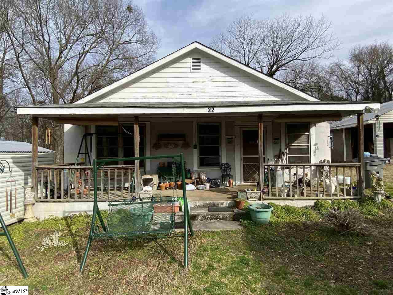 20 Reeves Avenue Greenville, SC 29605 - Photo 1 of 26