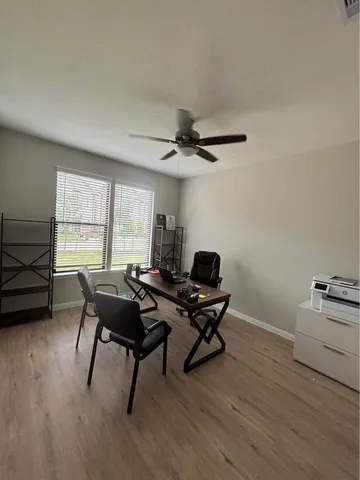 a view of empty room with closet