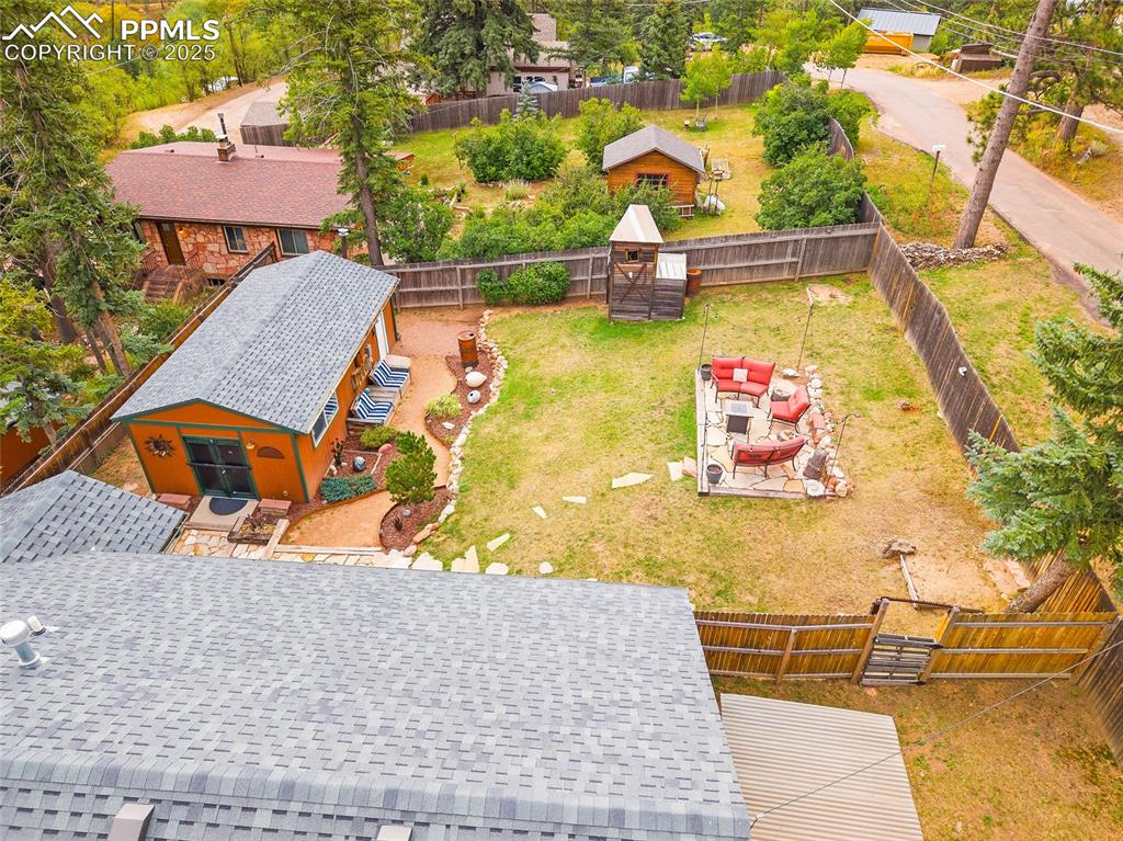 9845 Mesa Road Cascade, CO 80809 - Photo 29 of 50 swimming pool view with sitting space