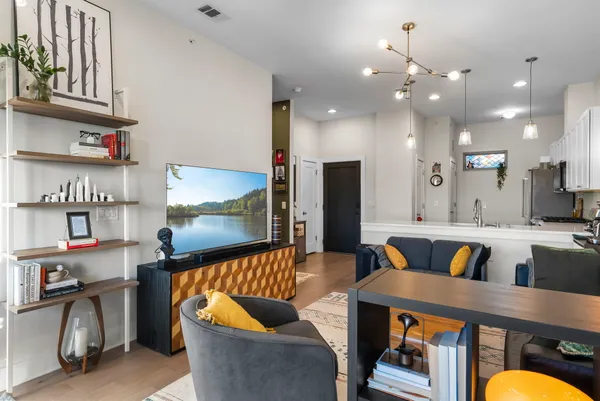 $2,800 | 908 Nueces Street, Unit 45, Austin, TX 78701