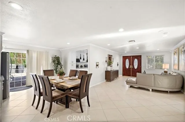 $3,900 | 9031 Bestel Avenue, Garden Grove, CA 92844