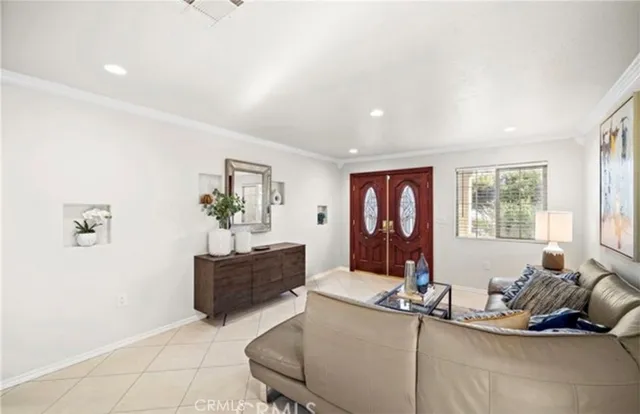 $3,900 | 9031 Bestel Avenue, Garden Grove, CA 92844