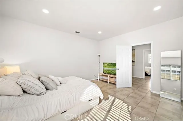 $3,900 | 9031 Bestel Avenue, Garden Grove, CA 92844