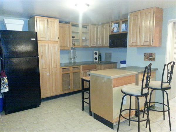 128 Hampden Street Springfield, MA 01151 - Photo 18 of 28