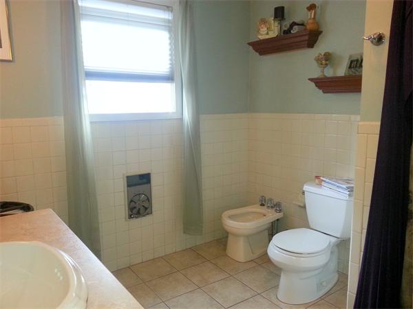 128 Hampden Street Springfield, MA 01151 - Photo 7 of 28