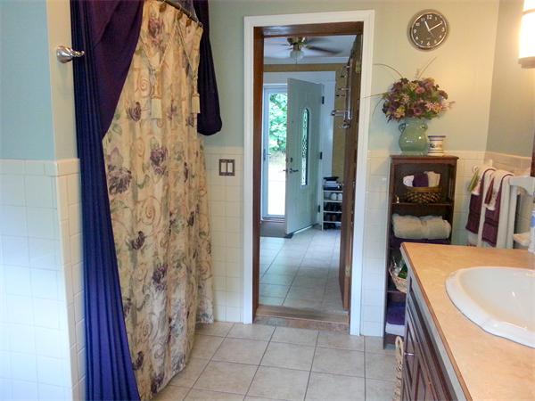 128 Hampden Street Springfield, MA 01151 - Photo 8 of 28