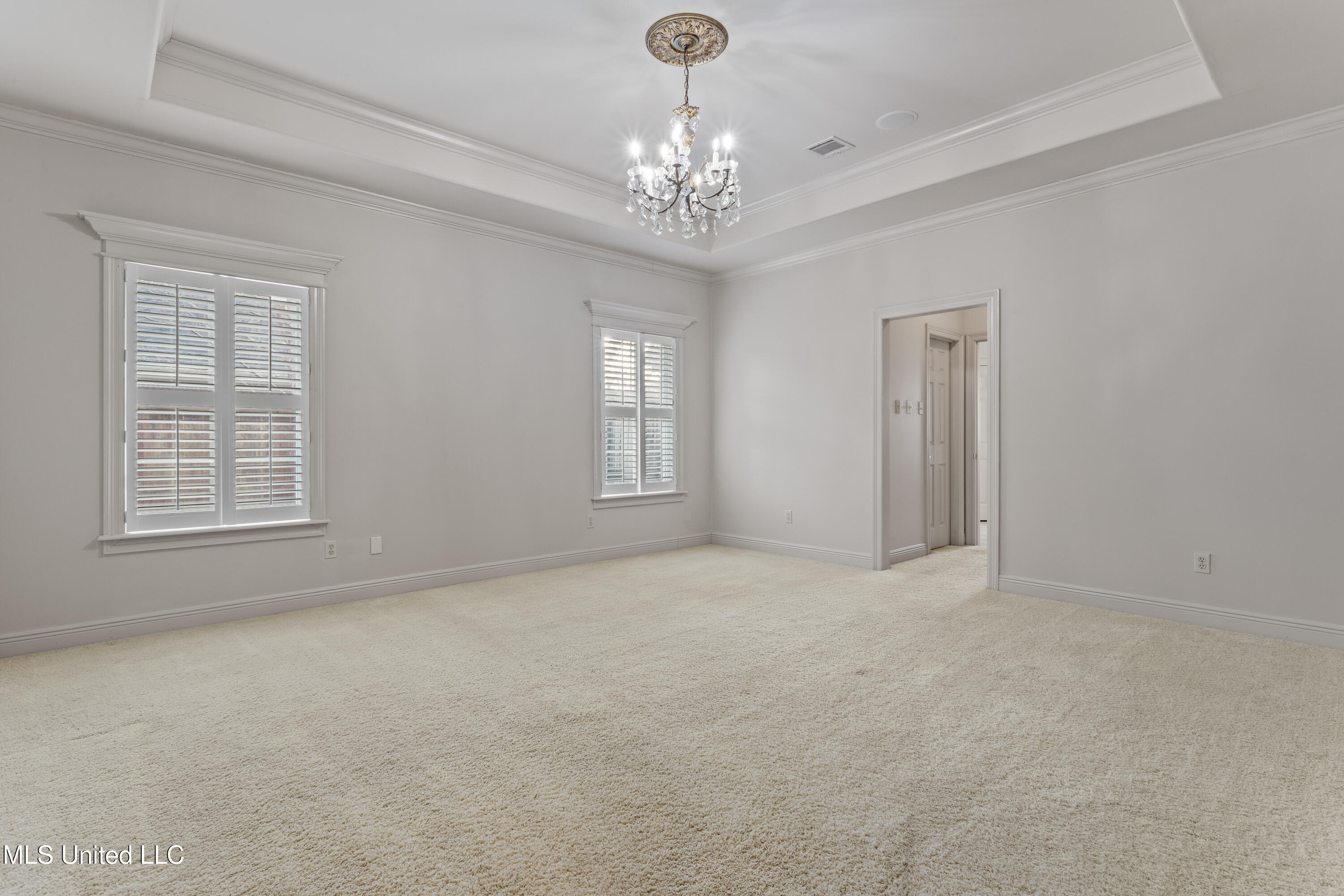 124 Surgeres Place Ocean Springs, MS 39564 - Photo 22 of 44 0014