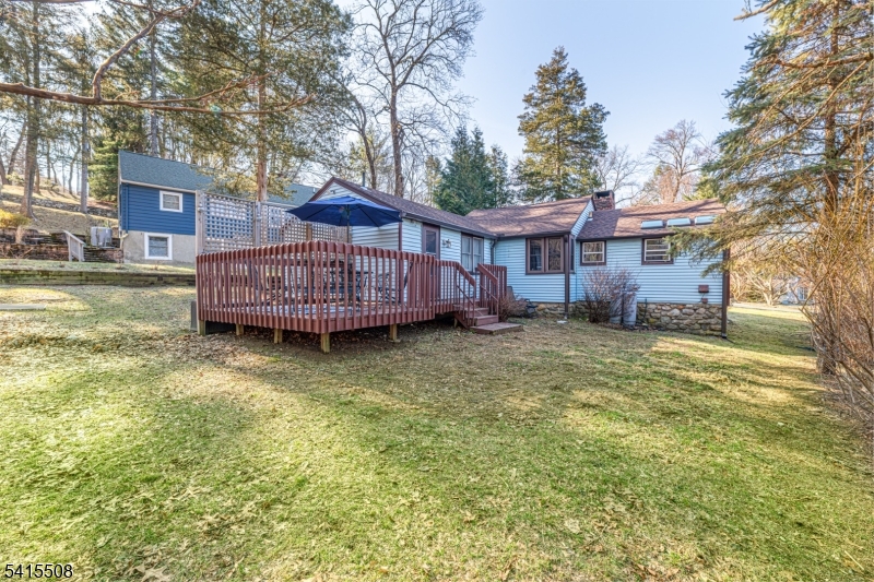 3 Hillspring Road Sparta, NJ 07871 - Photo 13 of 21