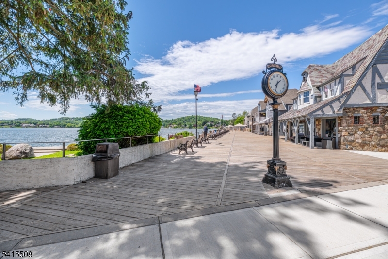 3 Hillspring Road Sparta, NJ 07871 - Photo 16 of 21