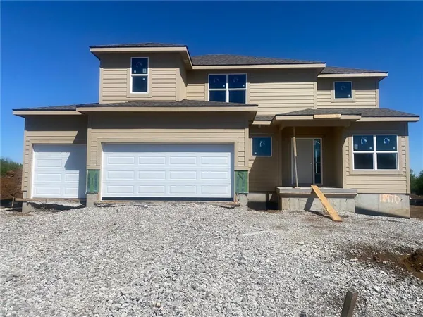 $565,100 | 18970 West 193rd Terrace, Spring Hill, KS 66083