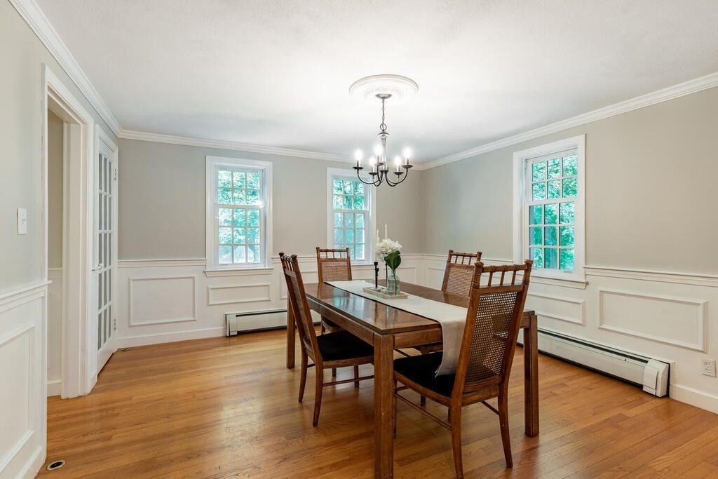 232 Dutton Road Sudbury, MA 01776 - Photo 8 of 37