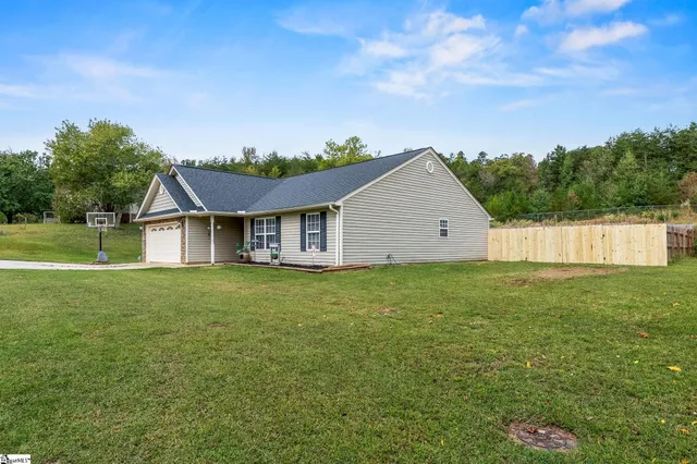 $275,000 | 14 Yamassee Trail, Marietta, SC 29661