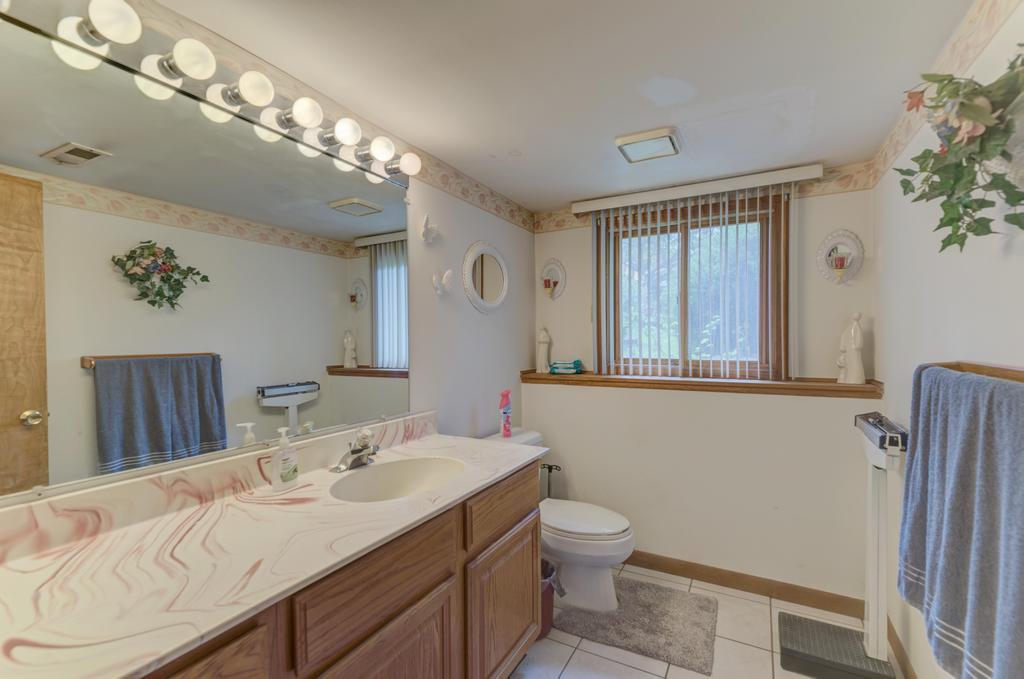 768 George Street Bensenville, IL 60106 - Photo 28 of 37