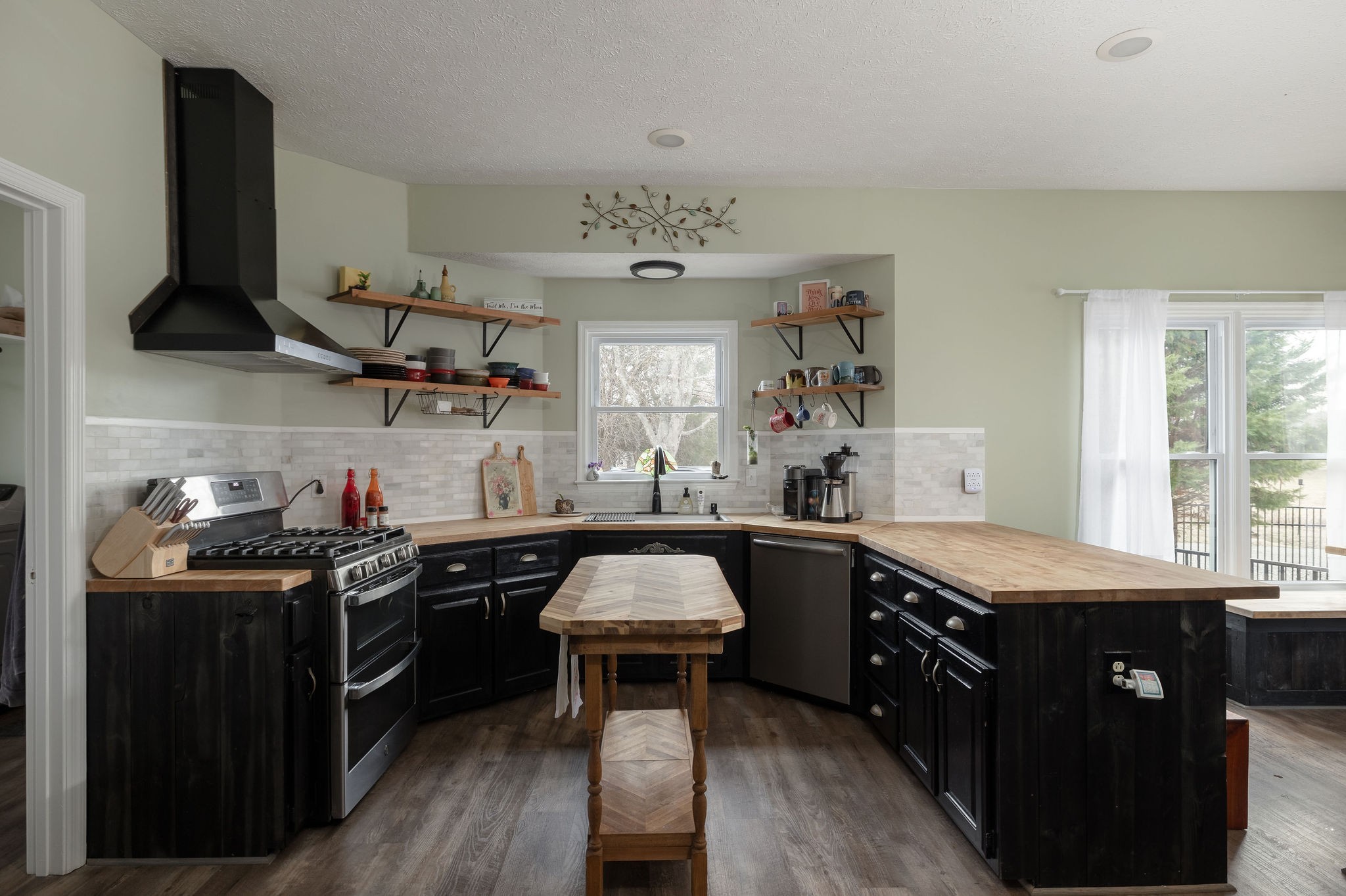 95 Old 25 Loop Castalian Springs, TN 37031 - Photo 13 of 93