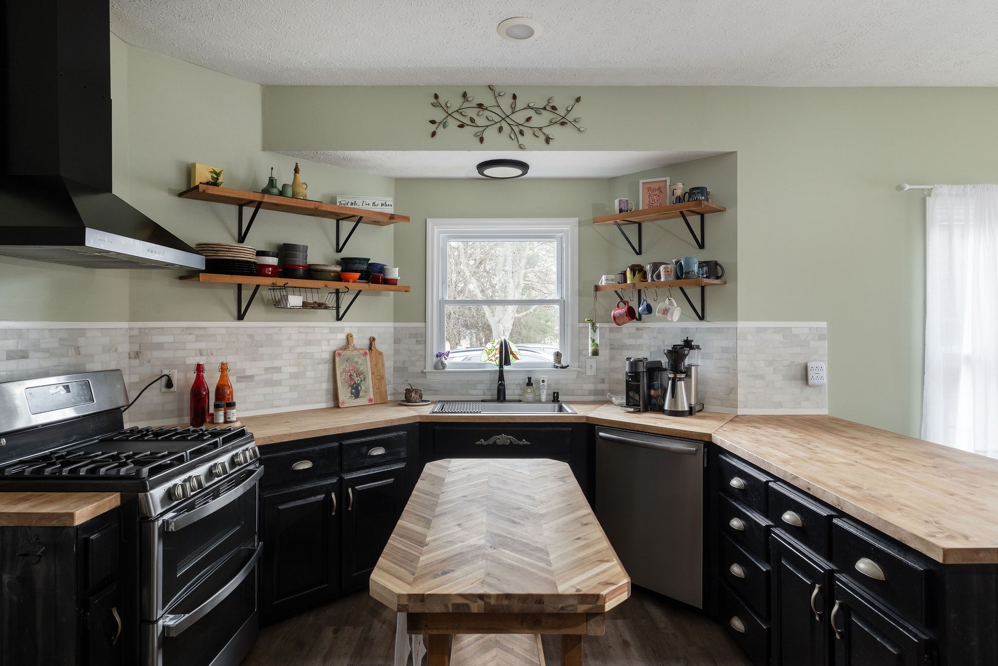 95 Old 25 Loop Castalian Springs, TN 37031 - Photo 14 of 93 a kitchen with a stove and a sink