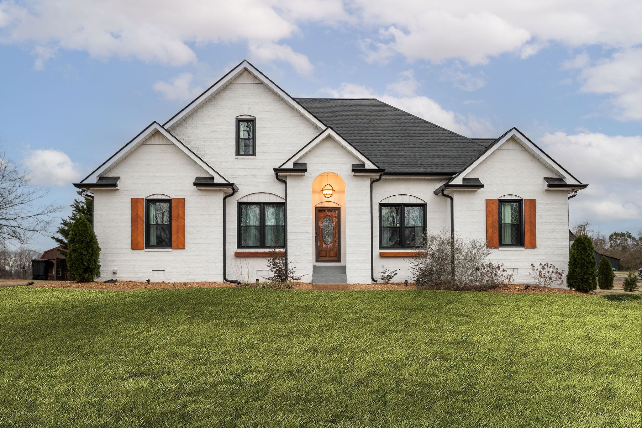 95 Old 25 Loop Castalian Springs, TN 37031 - Photo 2 of 93 a front view of house with yard and green space
