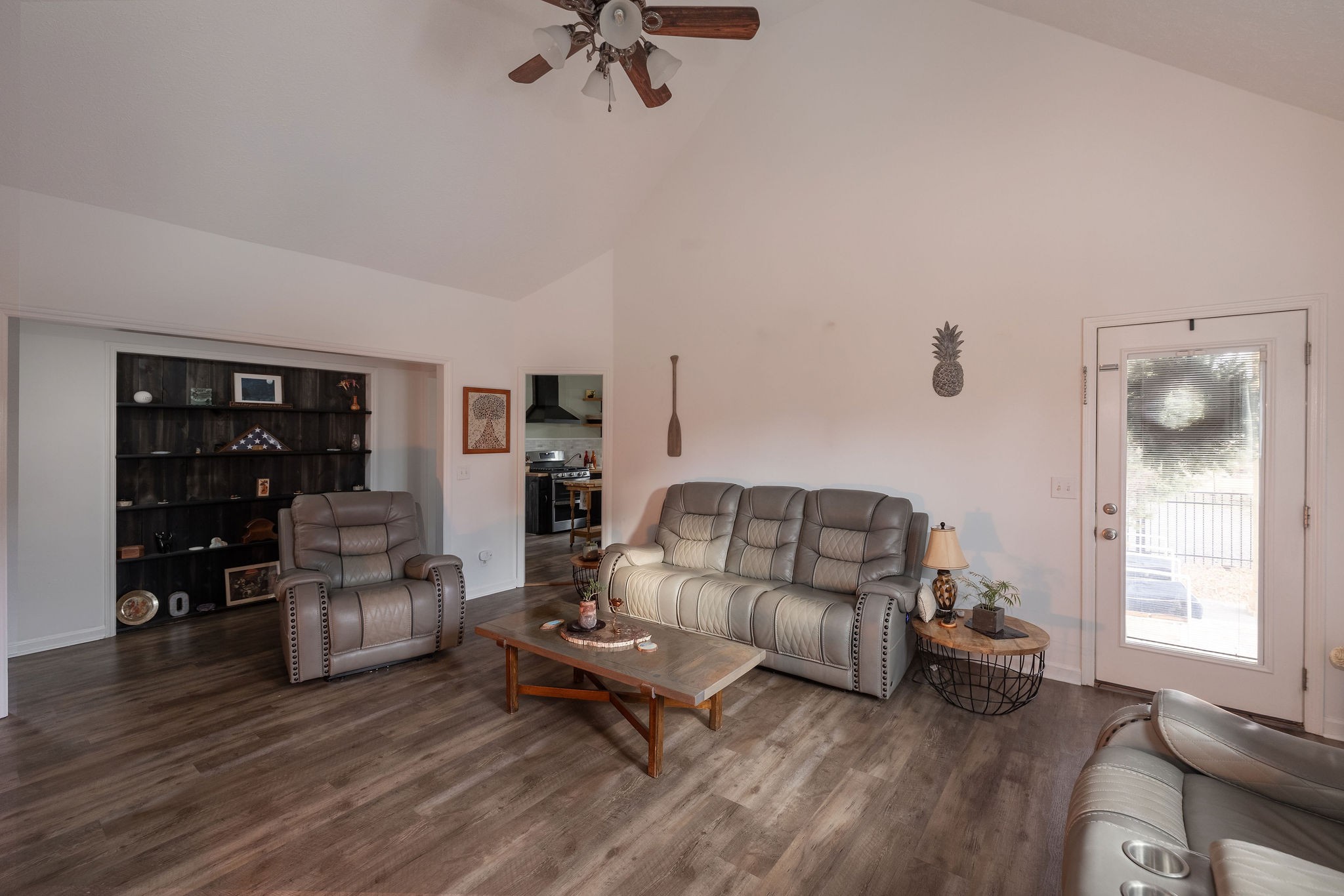 95 Old 25 Loop Castalian Springs, TN 37031 - Photo 10 of 93