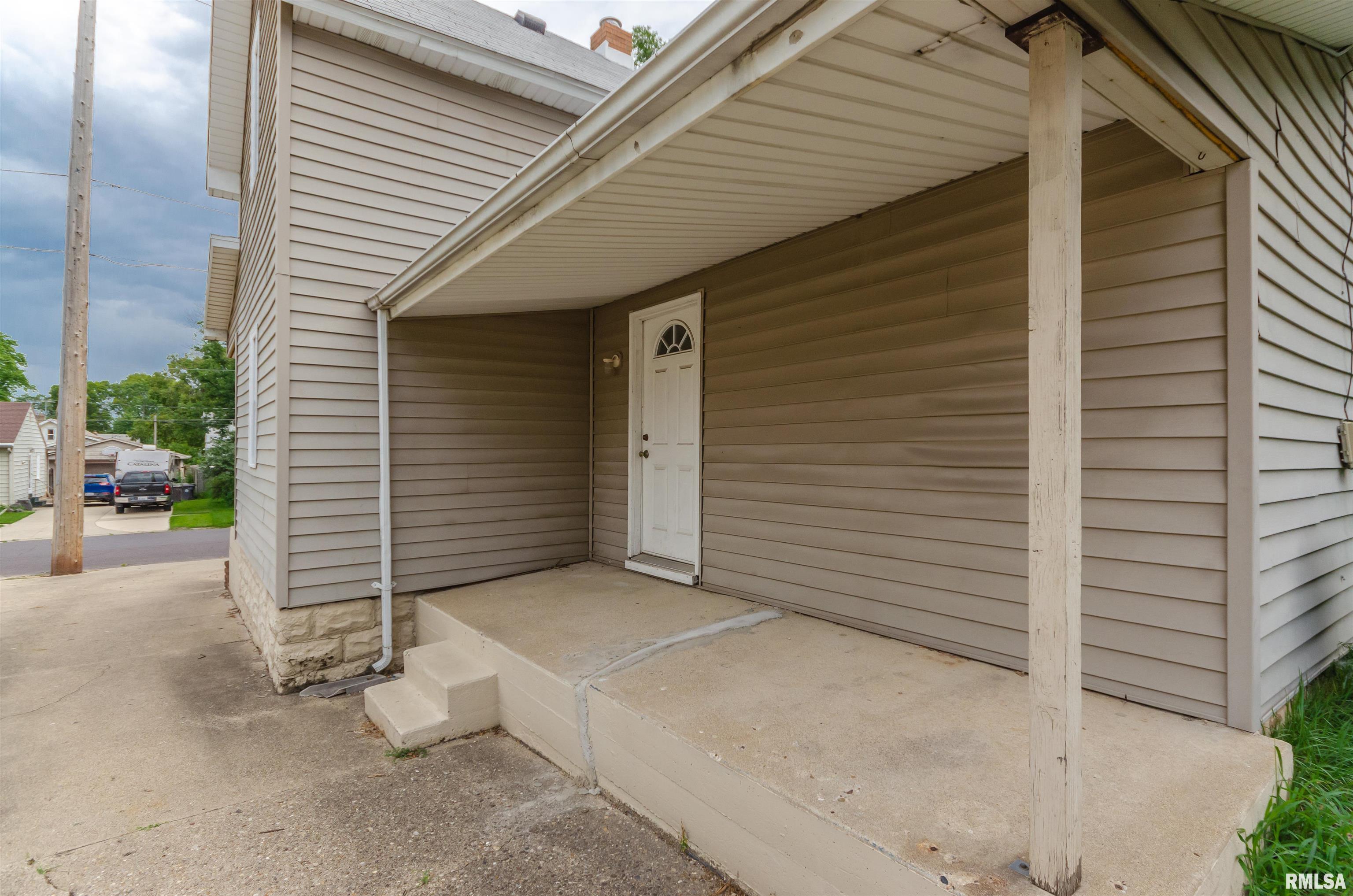 1412 Market Street Pekin, IL 61554 - Photo 6 of 26