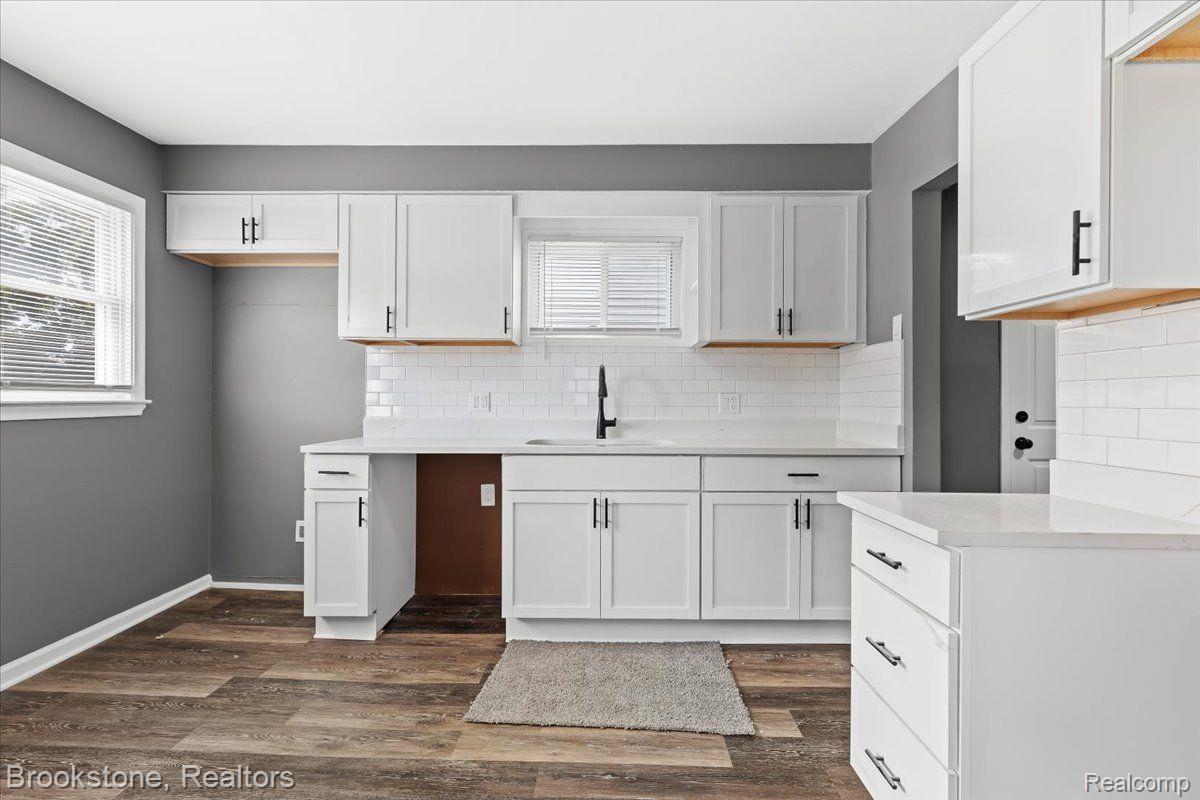 26444 Lehigh Street Inkster, MI 48141 - Photo 6 of 13 Gallery Image 6