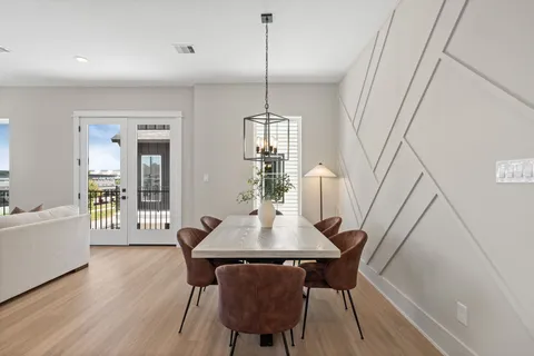 $454,900 | 719 Thornton Road, Unit B, Houston, TX 77018