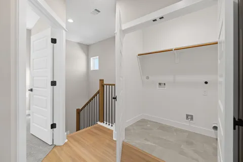 $454,900 | 719 Thornton Road, Unit B, Houston, TX 77018